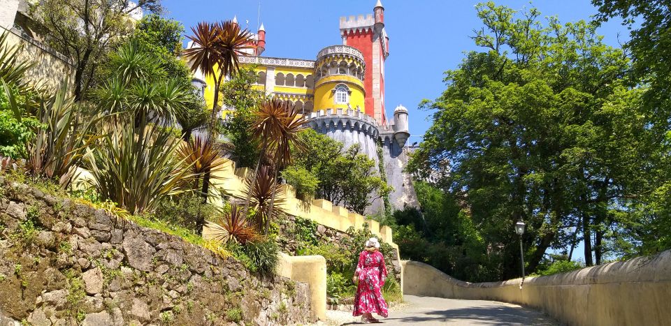 From Lisbon: Sintra, Regaleira and Pena Palace Guided Tour - Common questions