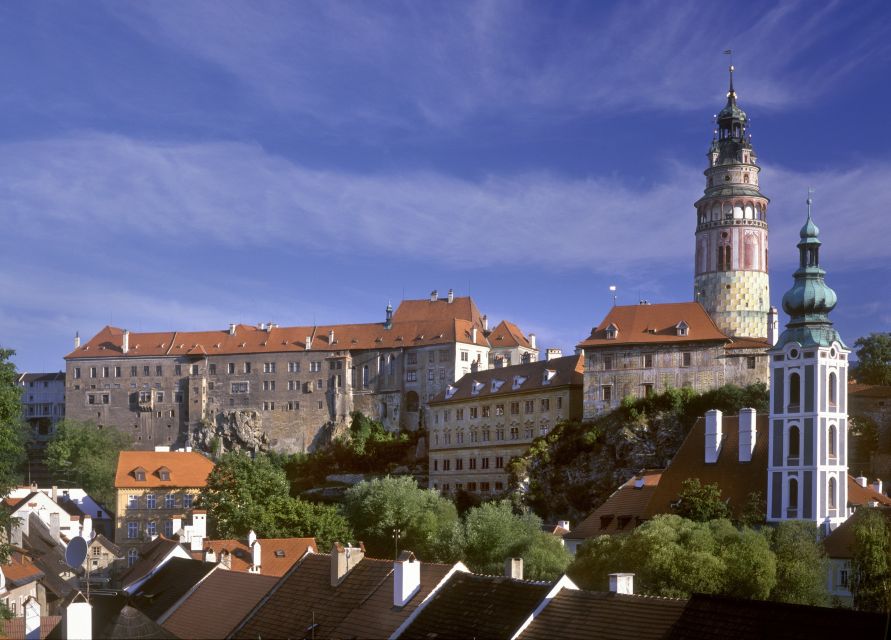 From Prague: Full-Day Cesky Krumlov Tour by Coach - Participant Details