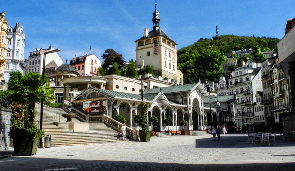 From Prague: Karlovy Vary Full-Day Tour - Common questions