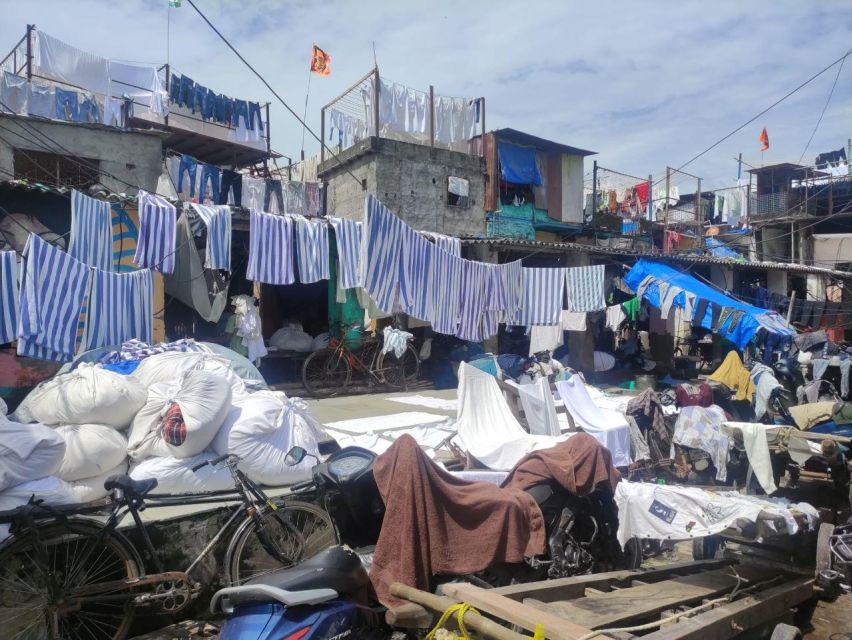 Full-Day Mumbai Sightseeing & Dharavi Slum With Options - Location and Product Information