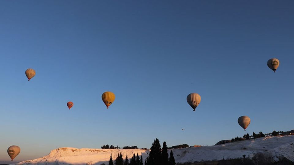 Full-Day Pamukkale Tour From Kusadasi - Common questions