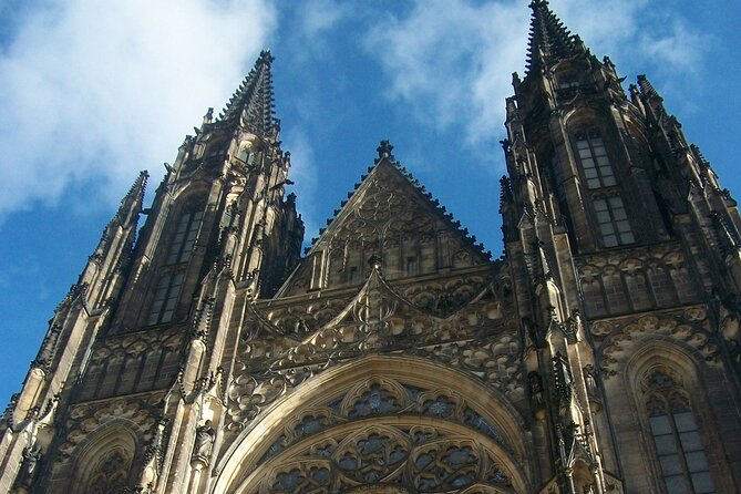 Full-Day Private Tour to Prague From Vienna With Licensed Guide - Common questions