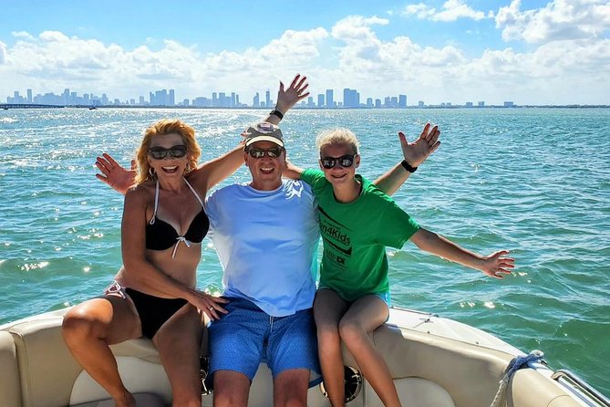 Fully Private Speed Boat Tours, VIP-style Miami Speedboat Tour of Star Island! - Common questions