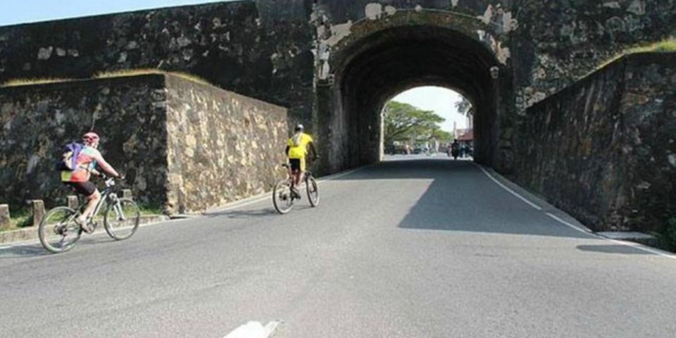 Galle Urban Exploration: Fort and City Cycling Adventure" - Safety Guidelines and Requirements