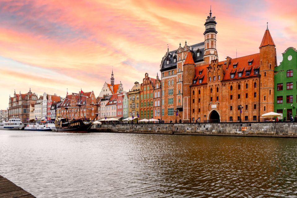 Gdańsk: Self-Guided Highlights Scavenger Hunt & Tour - Common questions