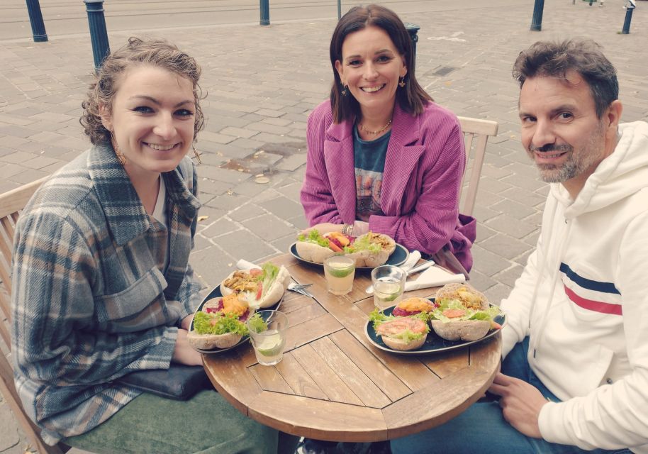 Ghent: Guided City Tour With Food and Drink Tastings - Cultural Insights