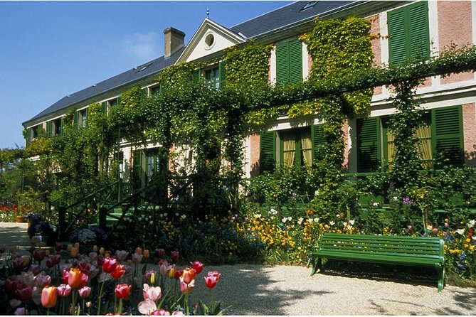 Giverny and Versailles Private Full-Day Tour - Common questions