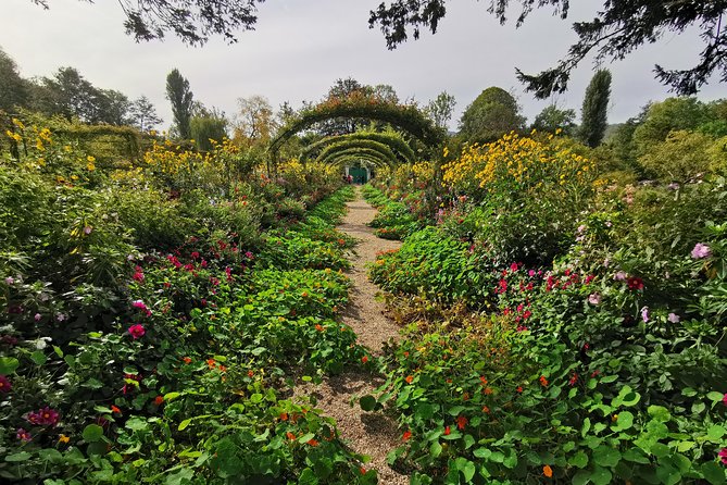 Giverny Auvers Sur Oise Private Tour - Additional Resources