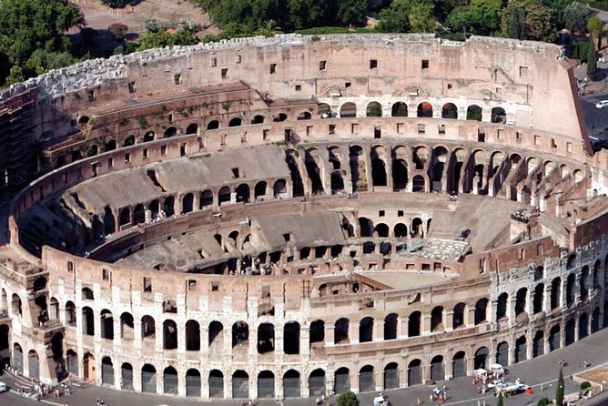 Guided Group Tour of Colosseum, Roman Forum, and Palatine Hill - Meeting Point