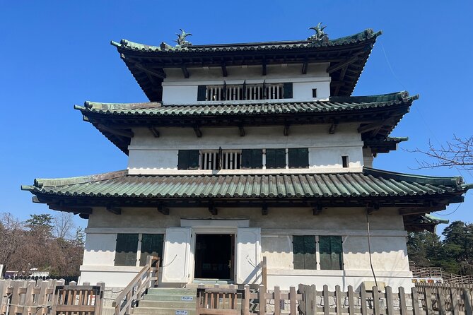 Half-Day Hirosaki Castle and Samurai House Tour With Guide - Common questions