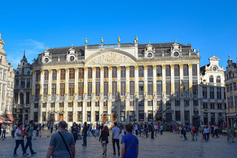 Heritage and Food of Brussels Walking Tour - Directions