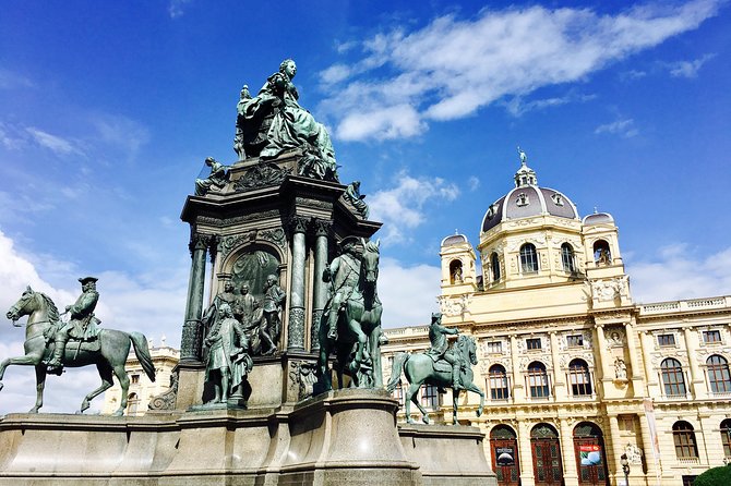 Highlights of Vienna City Center Walking Tour - Visitor Reviews and Recommendations