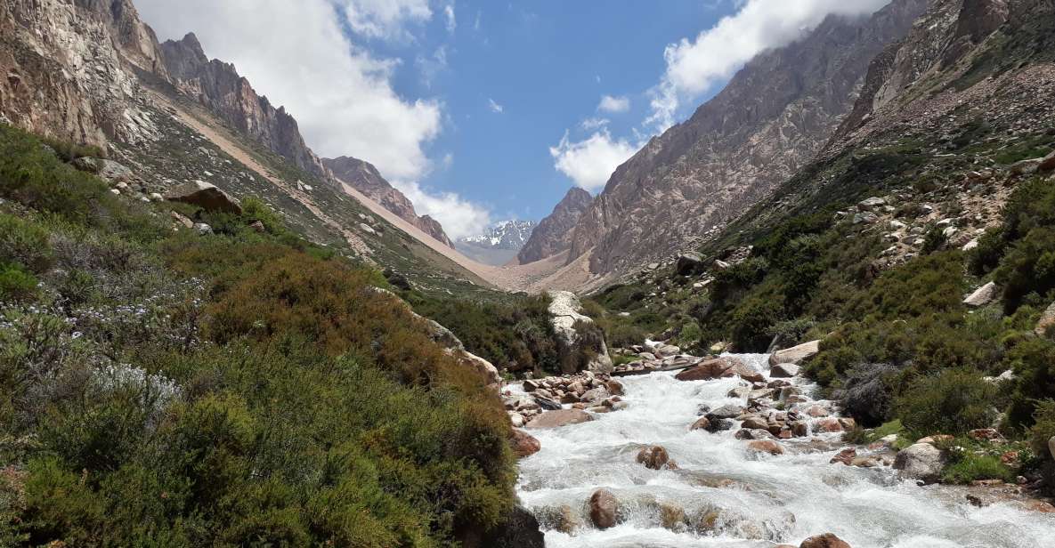 Hiking “Cajón De Los Arenales” From Mendoza or Uco Valley - Common questions