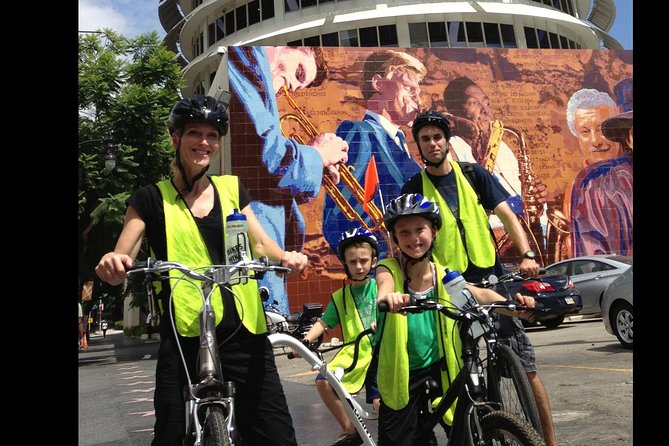 Hollywood Tour: Sightseeing by Electric Bike - Bike Tour Experience
