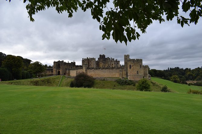 Holy Island, Alnwick Castle & the Kingdom of Northumbria From Edinburgh - Customer Feedback