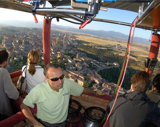 Hot-Air Balloon Ride Over Segovia With Optional Transport From Madrid - Common questions