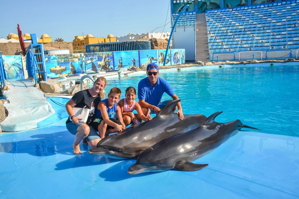 Hurghada: 1-Hour Show at Dolphin World With Optional Pickup - Free Cancellation Policy