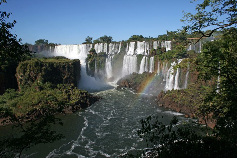 Iguazu Falls 2 Days - Argentina and Brazil Sides - Common questions