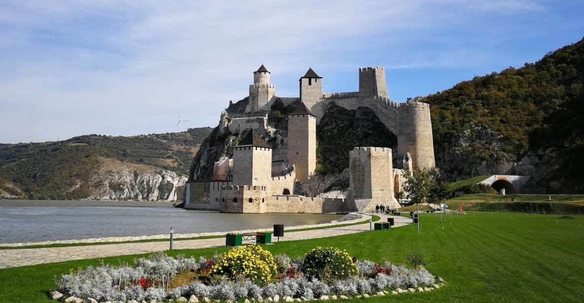 Iron Gate Tour: Golubac Fortress,Lepenski Vir and Djerdap NP - Tour Guide Experience