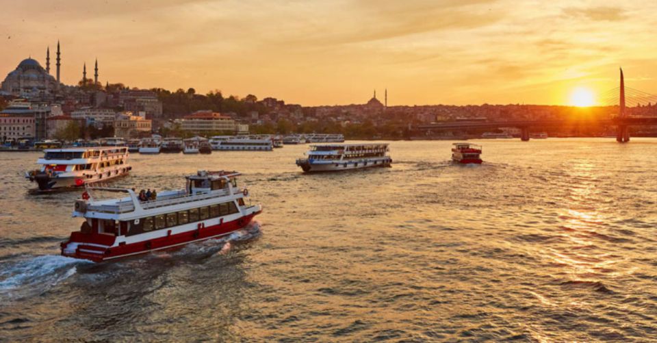 Istanbul: Bosphorus And Golden Horn Morning or Sunset Cruise - Common questions