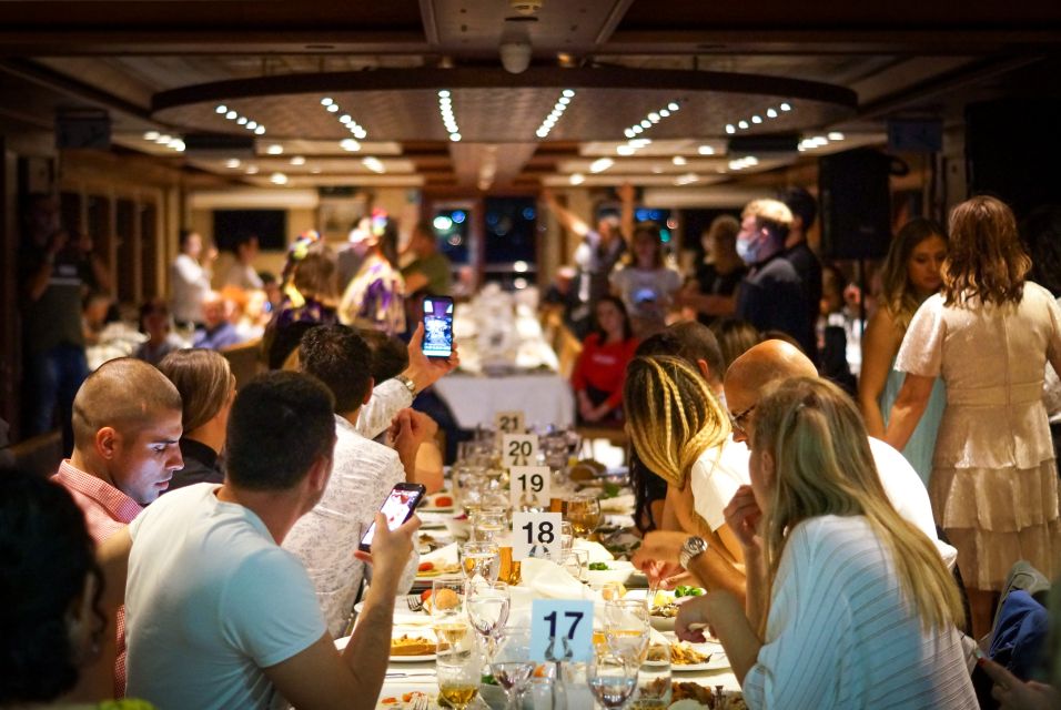 Istanbul: Bosphorus Dinner Cruise and Turkish Night Show - Background