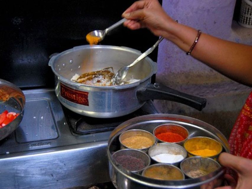 Jaipur: Home Cooking Class Tour With Lunch/Dinner. - Common questions