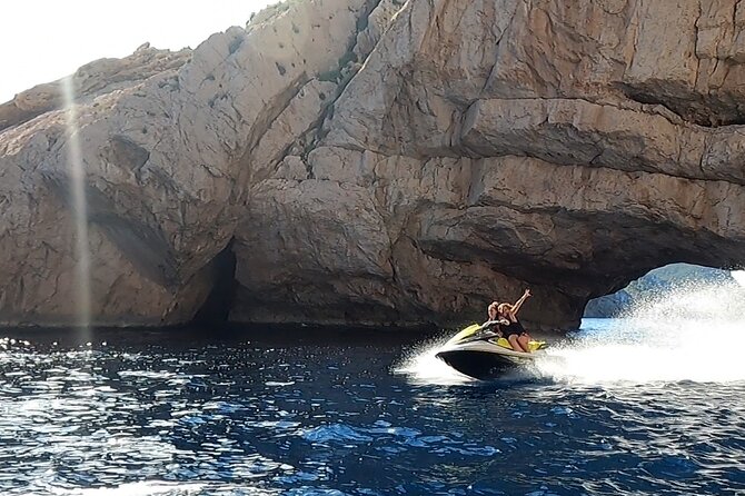 Jet Ski Tour From San Antonio (Ibiza) to Margaritas Islands - Common questions