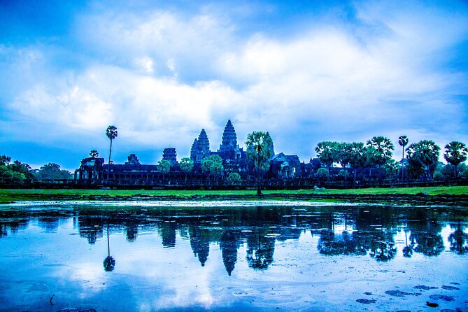 Join Group Tour Angkor Wat Small Group Full Day - Common questions