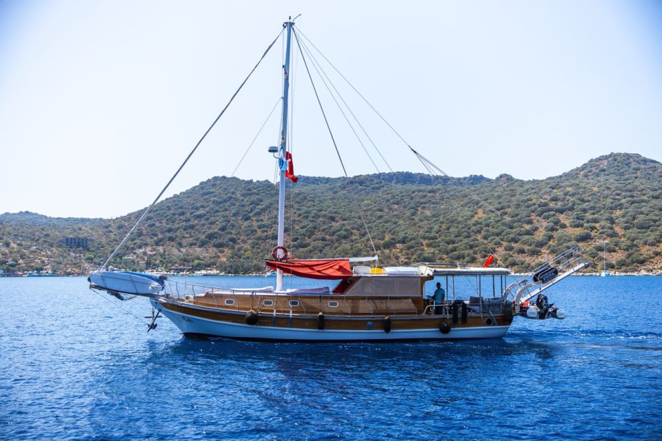 Kas: Limanagzi Beach & Island-Hopping Boat Tour With Lunch - Common questions