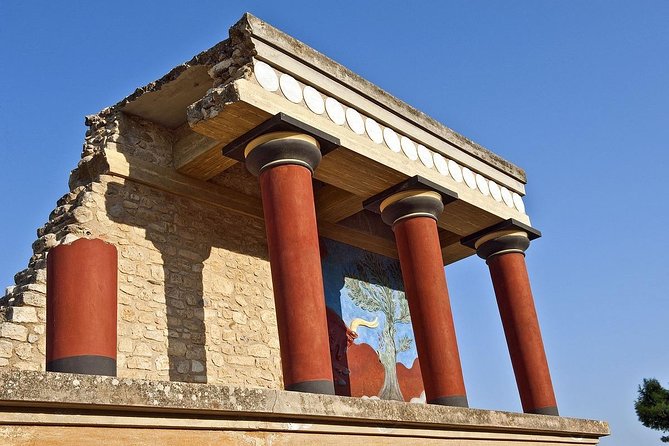 Knossos Private Full-Day Tour From Heraklion With Pick up - Common questions