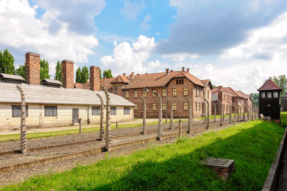 Krakow: Auschwitz Guided Tour With Pickup and Optional Lunch - Common questions
