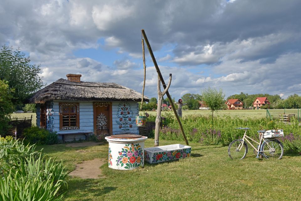 Kraków: Guided Day Tour of Zalipie Village And Museum Entry - Common questions