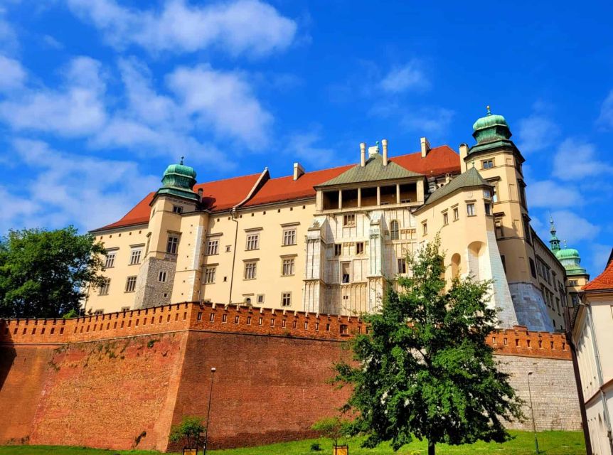 Krakow: Wawel Castle Crown Treasury Tour With Guide - Common questions