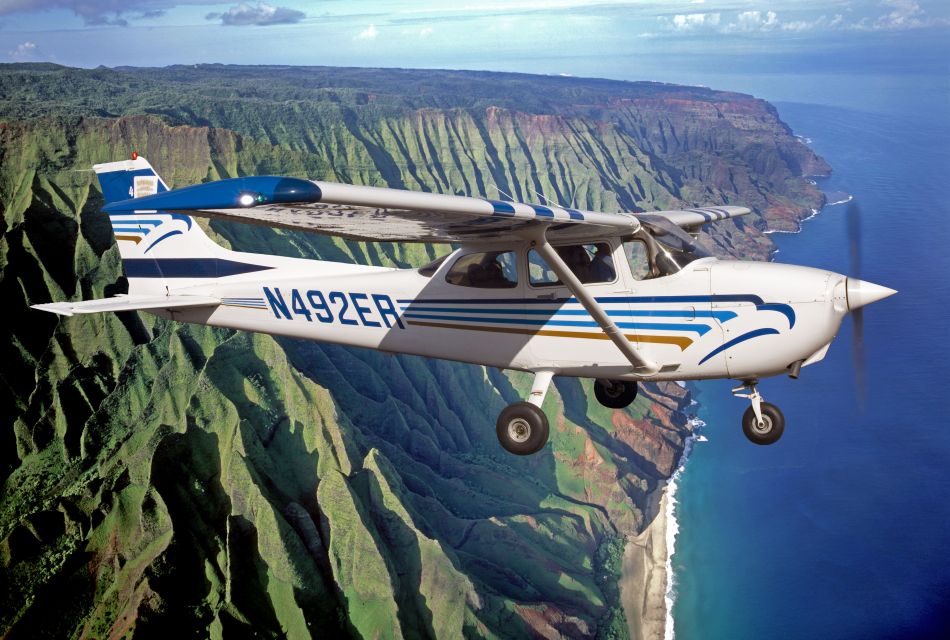 Lihue: Private Scenic Flight Over Kauai - Safety Measures