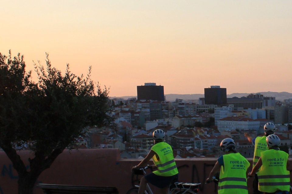 Lisbon: 7 Hills Half-Day Electric Bike Tour - Departure Point and Sites