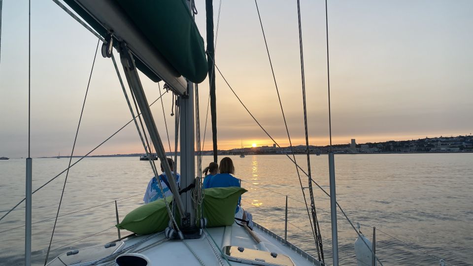 Lisbon: Sunset Cruise on the Tagus River With Welcome Drink - Duration and Starting Times