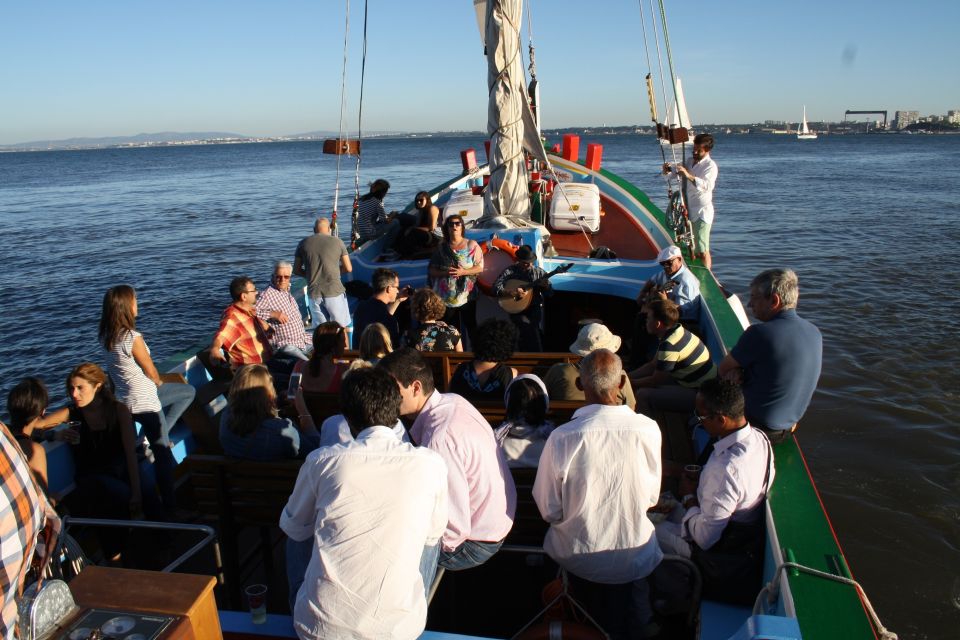 Lisbon: Tagus River Sunset Cruise in a Traditional Vessel - Directions