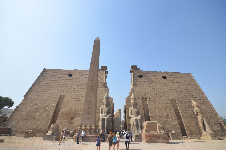 Luxor: East/West Bank Highlights & Balloon Ride, Guided Tour - Directions