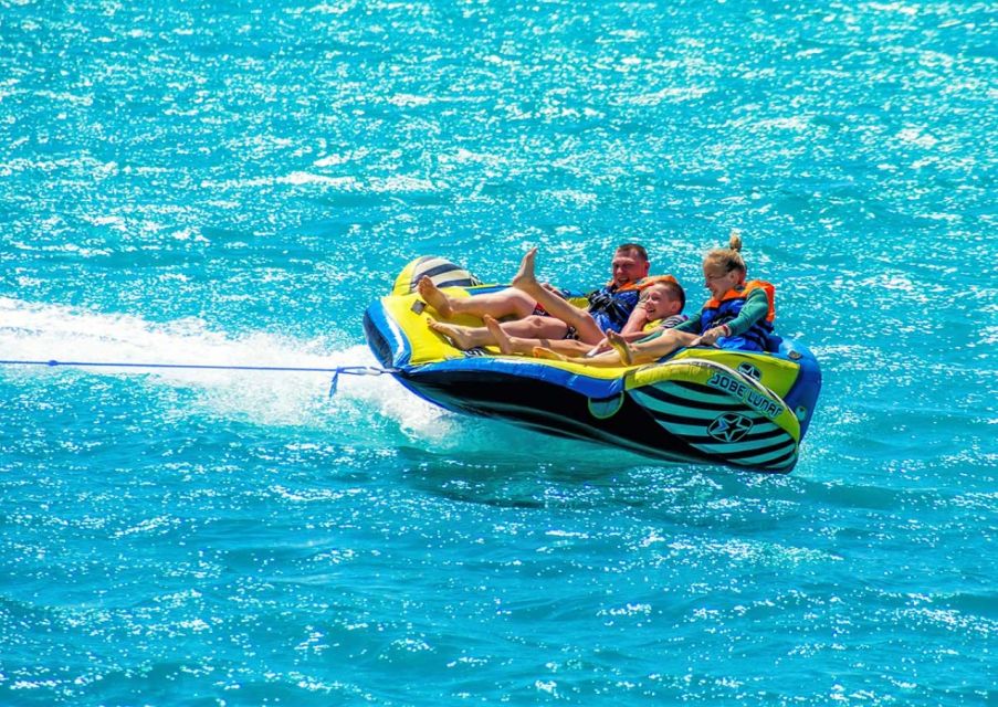 Makadi Bay: Glass Boat and Parasailing With Watersports - Common questions