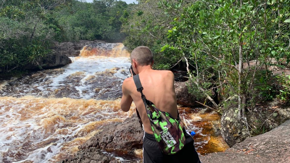 Manaus: Presidente Figueiredo Caves and Waterfalls Tour - Directions