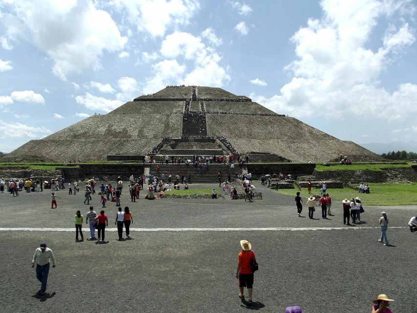 Mexico City: Teotihuacan, Acolman & Piñatas Private Tour - Common questions