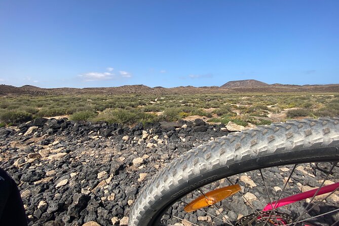 Mountain Bike Rental With Ferry to Lobos Island From Corralejo - Common questions