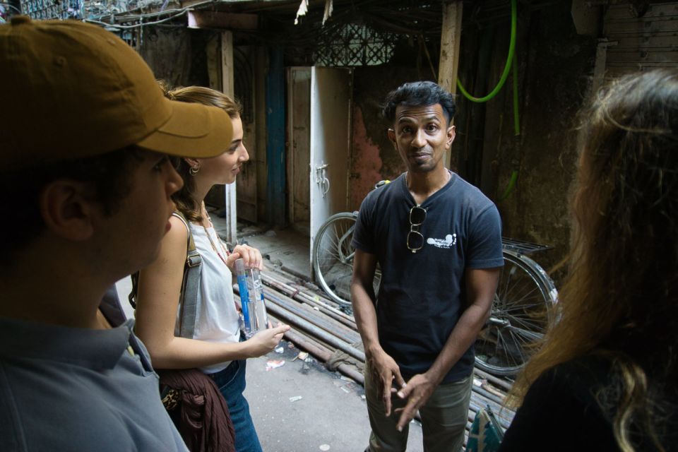 Mumbai: Private Bollywood and Dharavi Slum Tour - Highlights