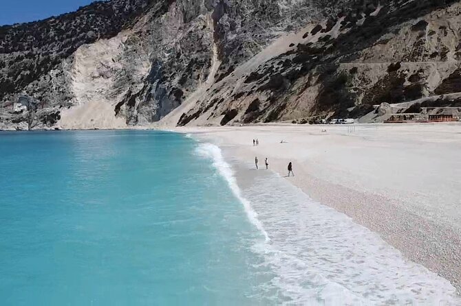 Myrtos, Melissani Lake and Drogarati Cave Privete Tour - Safety and Accessibility Notes