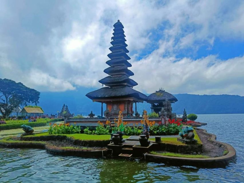 North Bali : Dolphin Lovina Beach & Aling-aling Waterfall - Live Tour Guide Details