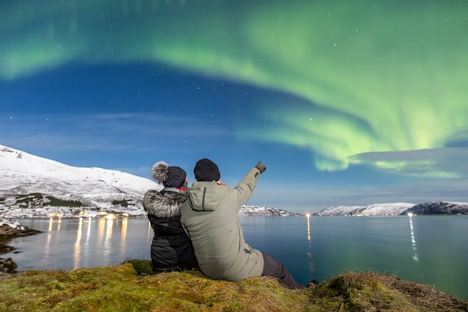 Northern Lights Private Tour With Your Special Ones - Greenlander - Common questions