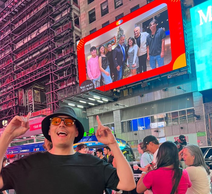 NYC: See Yourself on a Times Square Billboard for 24 Hours - Common questions