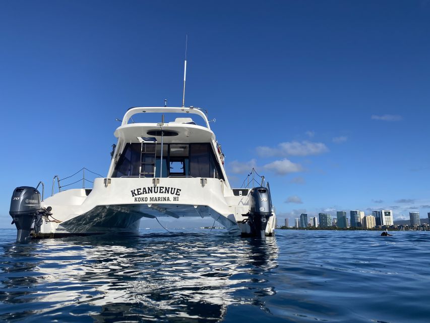 Oahu: Honolulu Private Catamaran Cruise With Snorkeling - On-Deck Experience