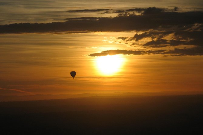 One-Hour Small-Group Hot Air Balloon Flight Over Geelong (Mar ) - Weather Contingency and Minimum Requirement