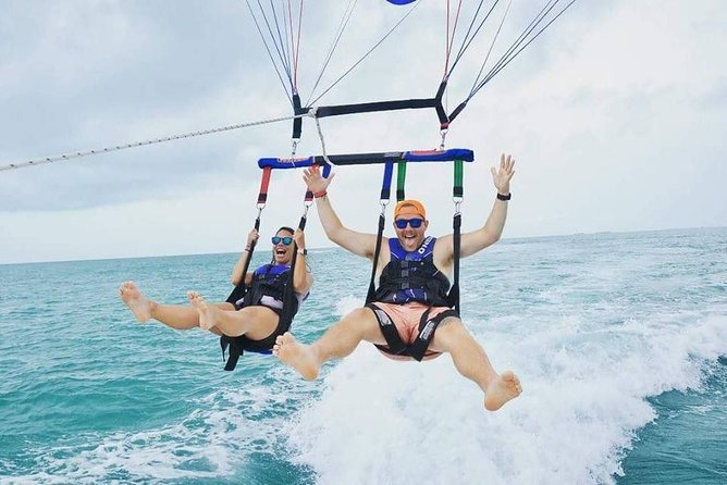 Parasailing at Smathers Beach in Key West - Meeting Point and Check-in